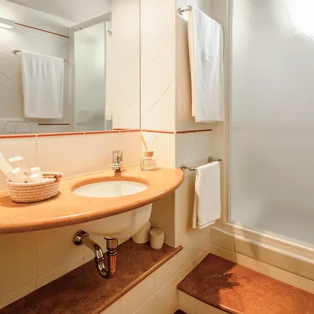 Bed & Breakfast Casa Margot Neive