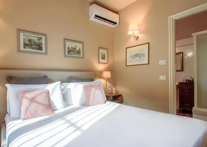 Casa Margot فندق مبيت وإفطار نيف